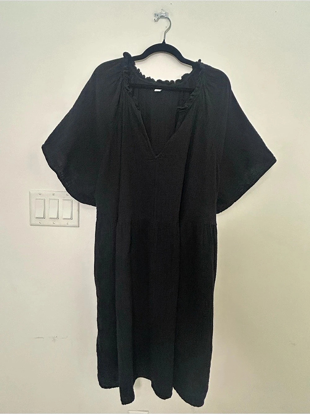 Old Navy Split-Neck Crinkle Gauze Mini Swing Dress Black 4X